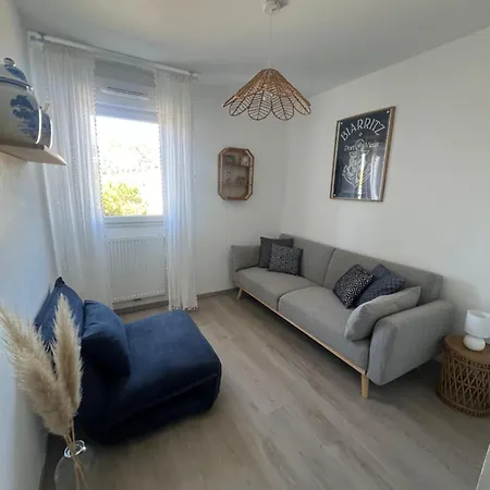Apartment T3 Capacite 6 Couchages 10min De La *