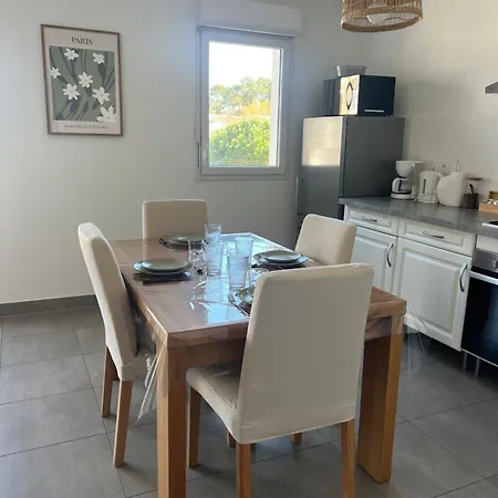 T3 Capacite 6 Couchages 10min De La Apartment